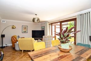 Photo 7- click for photo gallery